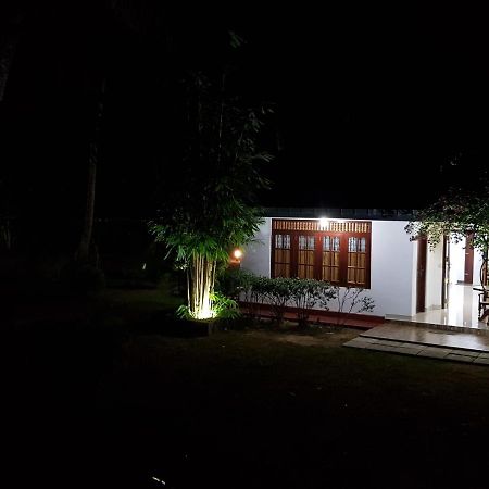 Keshan Villa แทนกาลเล ภายนอก รูปภาพ