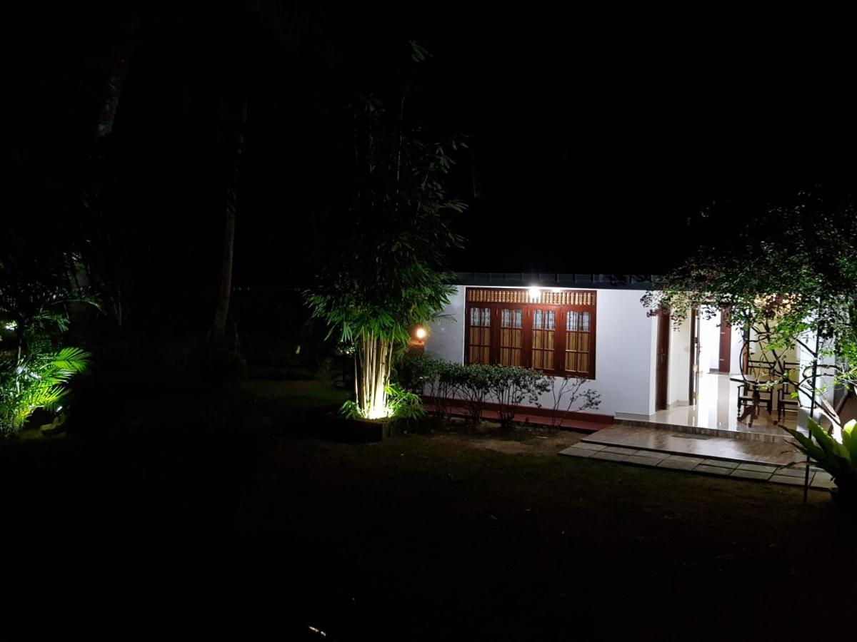 Keshan Villa แทนกาลเล ภายนอก รูปภาพ